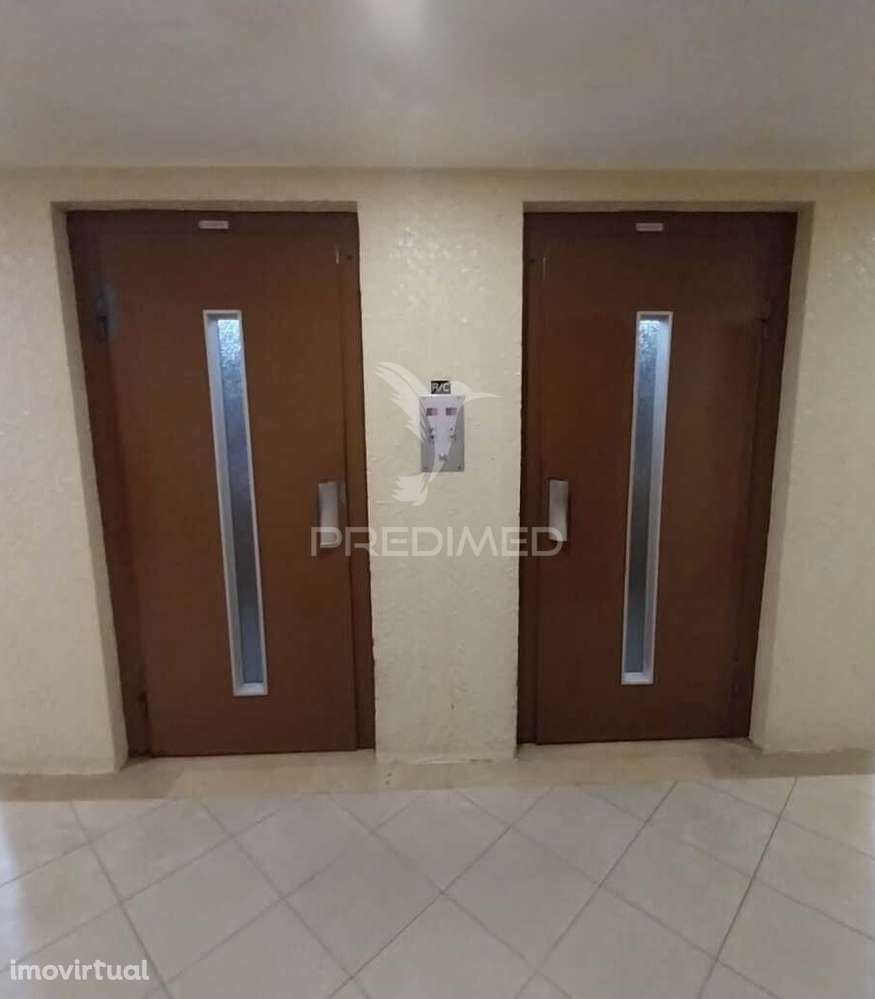 T2 Algueirão Mem-Martins - Renovado - Grande imagem: 4/40