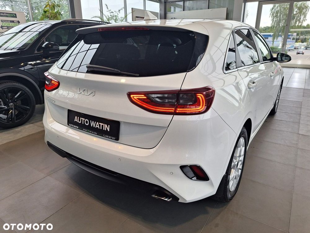 Kia Ceed 2023 photo 4