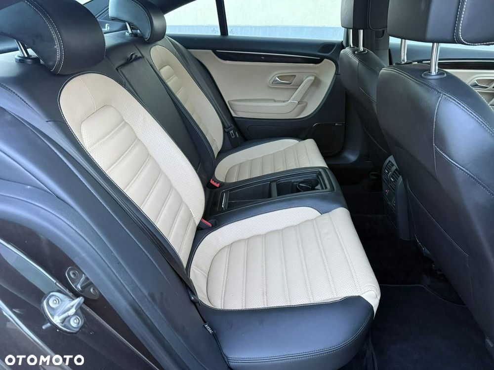 Volkswagen Passat CC 2.0 TSI DSG - 8