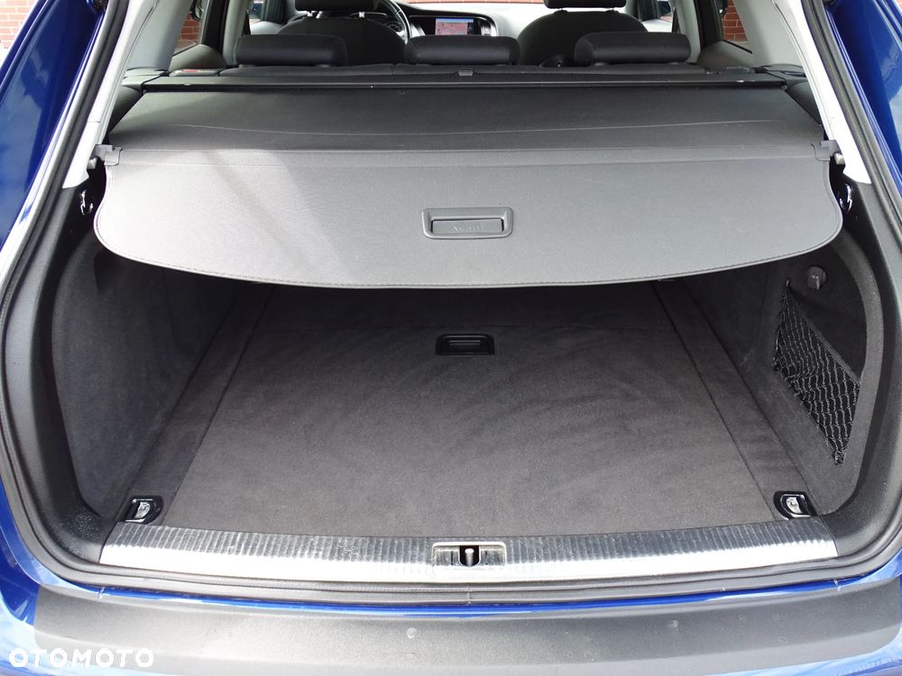 Audi A4 Avant 2.0 TDI Limited Edition Multitr - 11