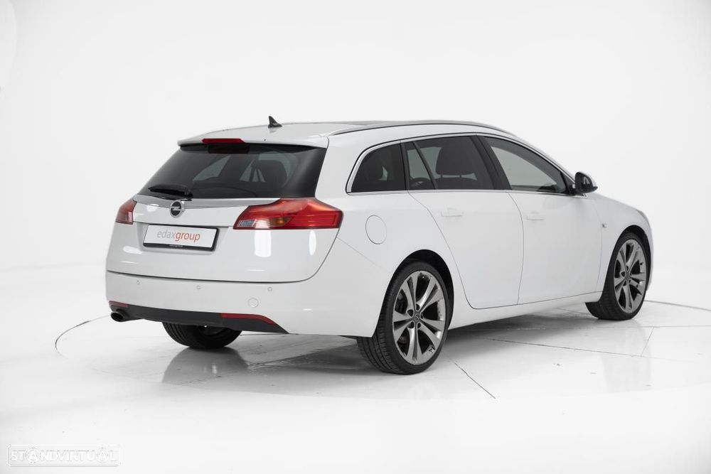 Opel Insignia Sports Tourer - 4