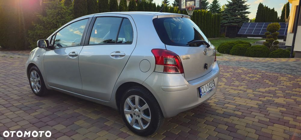 Toyota Yaris 1.33 2010 - 4