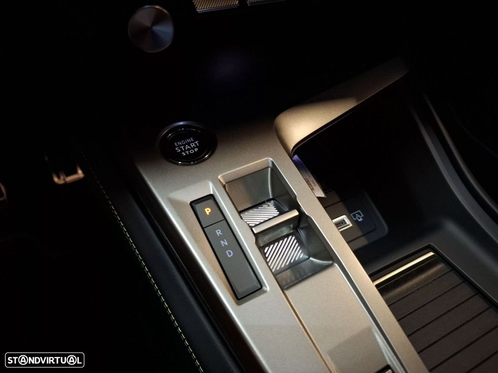 Peugeot E-408 58 kWh GT - 18