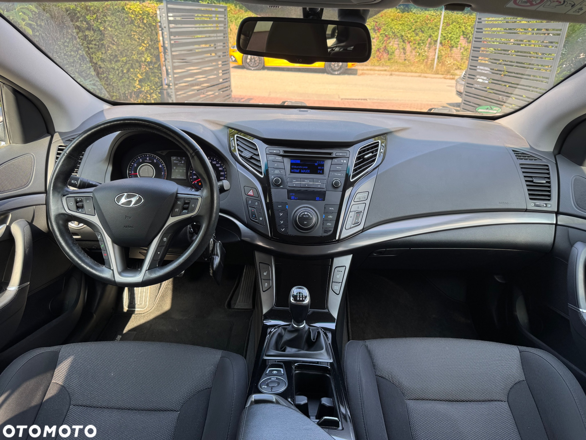 Hyundai i40 Kombi blue 1.6 Space - 21