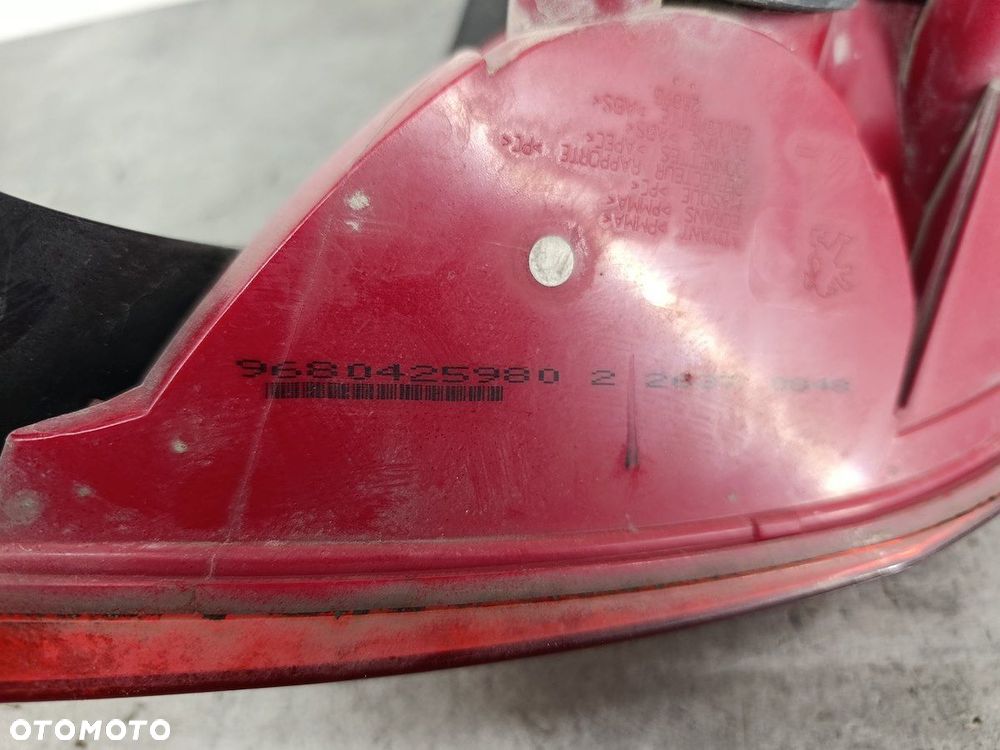 LAMPA TYLNA LEWA PEUGEOT 308 I 9680425980 HATCHBACK 3D - 8