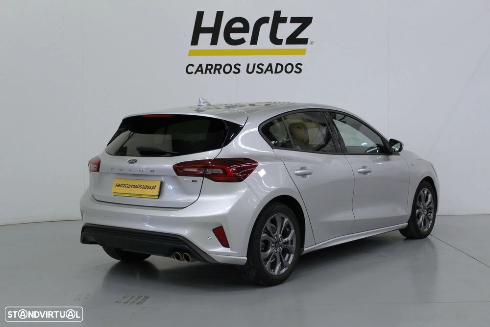 Ford Focus 1.0 EcoBoost MHEV ST-Line - 4