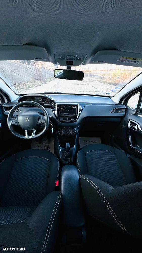 Peugeot 208 PureTech 82 Active - 16