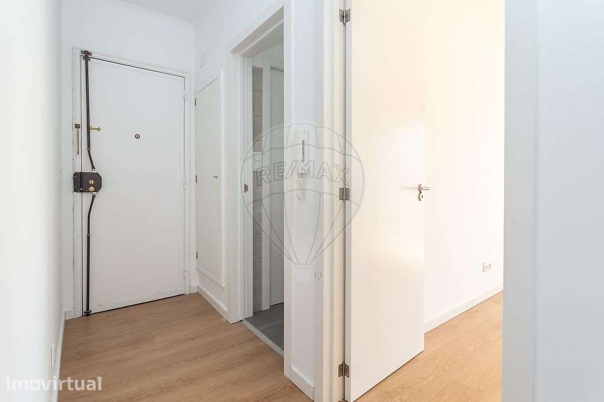 Apartamento T1 à venda em Lisboa - Grande imagem: 2/38