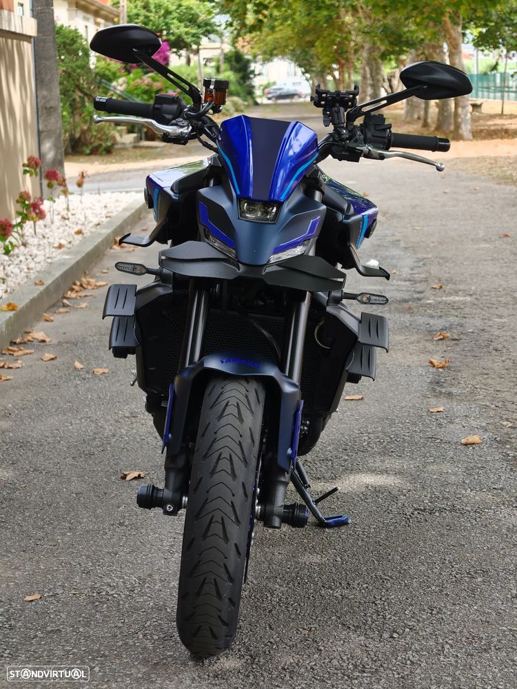 Yamaha MT-09 - 16