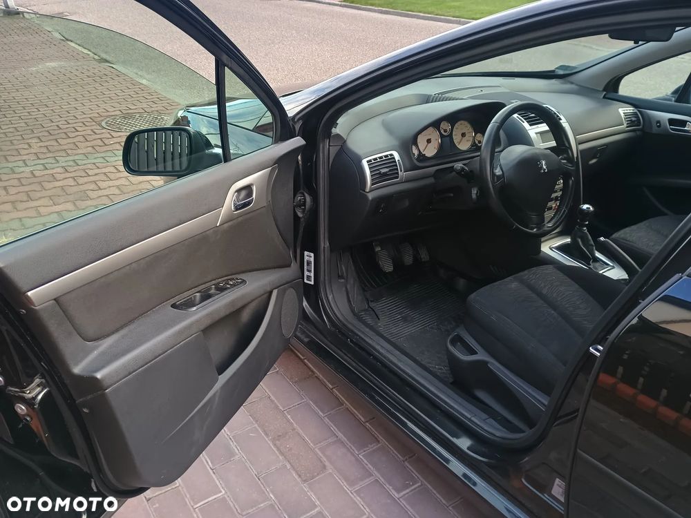 Peugeot 407 2.0 HDI Presence n.gama - 5