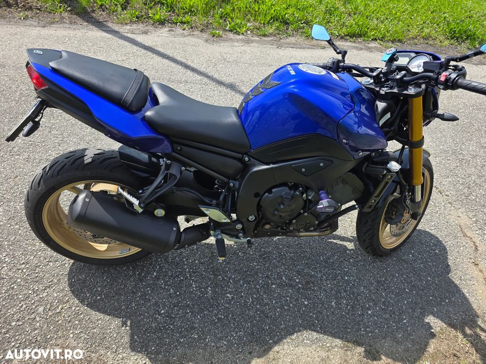 Yamaha FZ - 4