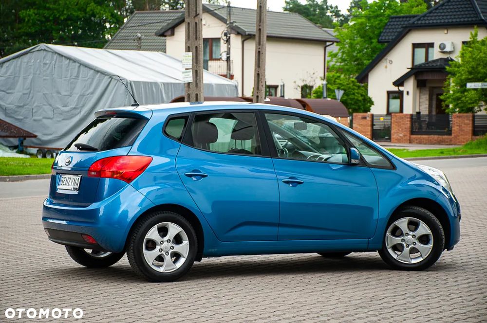 Kia Venga 1.6 CVVT Vision - 13