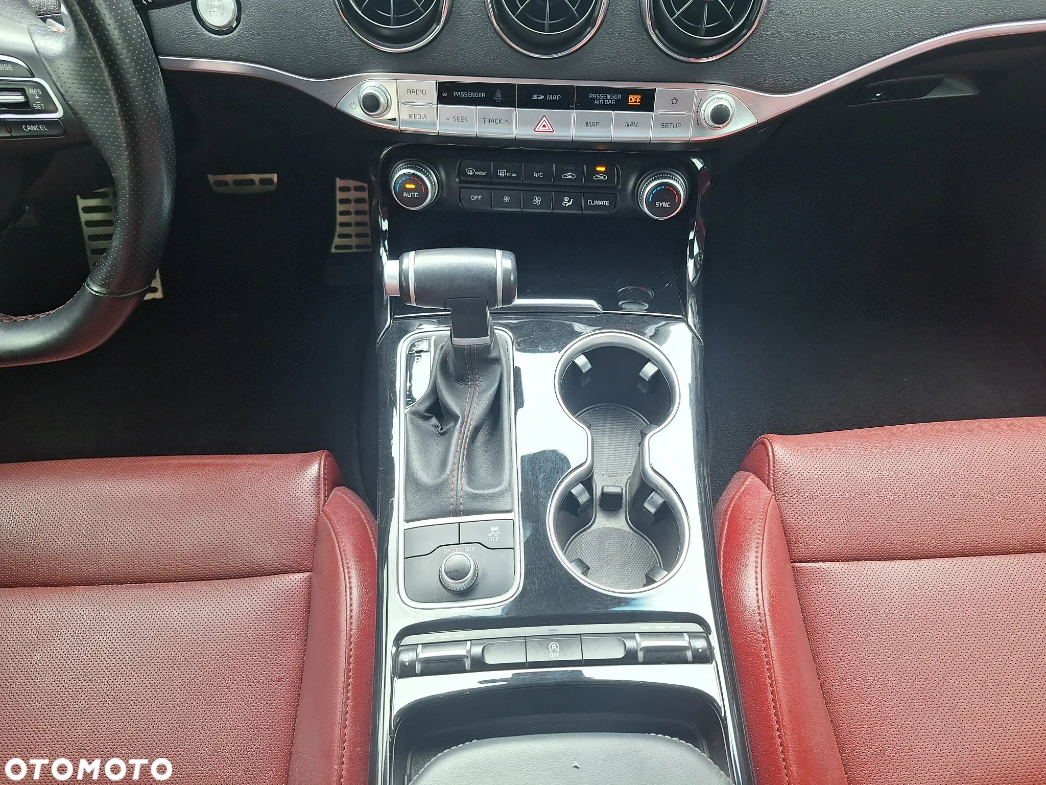 Kia Stinger 2.0 T-GDI GT Line - 26