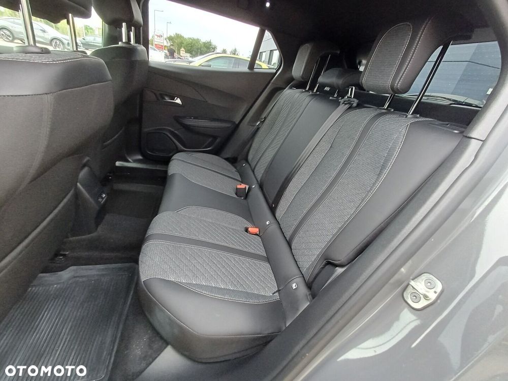 Peugeot 2008 - 32