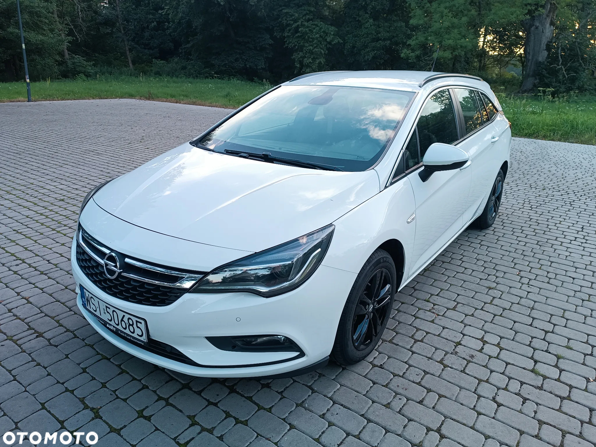 Opel Astra 1.4 Turbo Sports Tourer Dynamic - 9