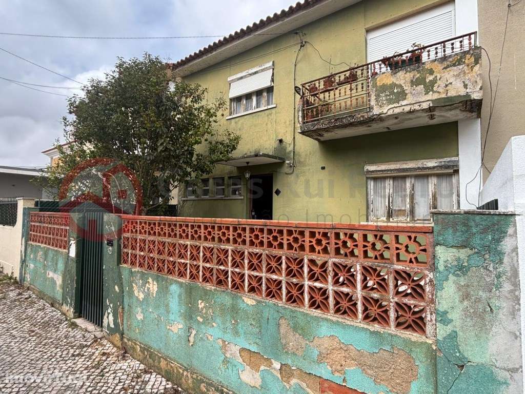 Moradia T5 para remodelação total em Algueirão, Sintra - Grande imagem: 3/23