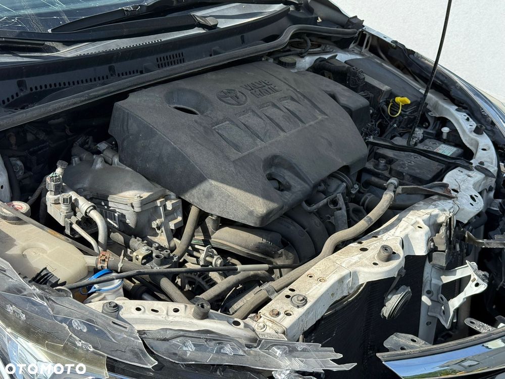 Toyota Corolla 1.6 Active - 8