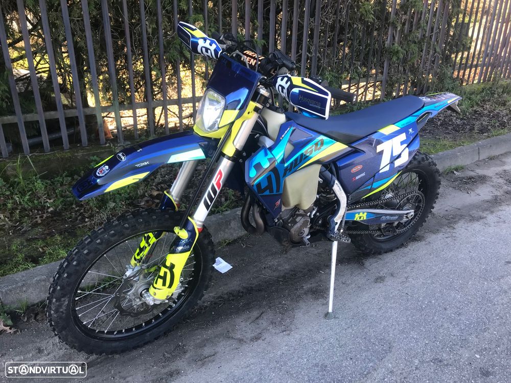 Husqvarna FE 350  modelo 2021 - 1