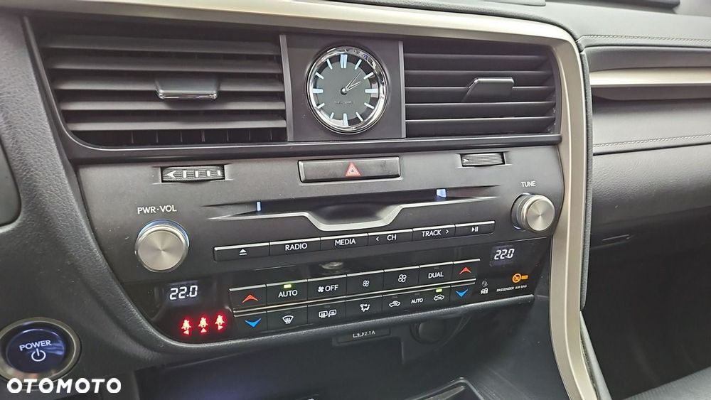 Lexus RX 450h Business Edition - 18