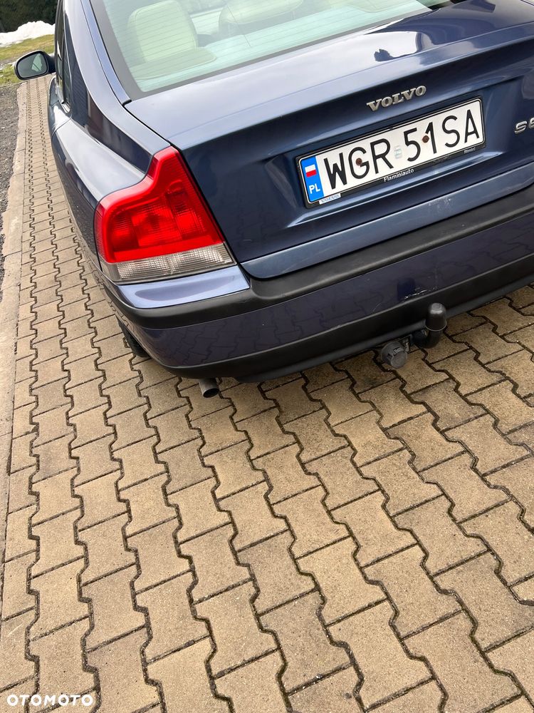 Volvo S60 2.4 Momentum - 4