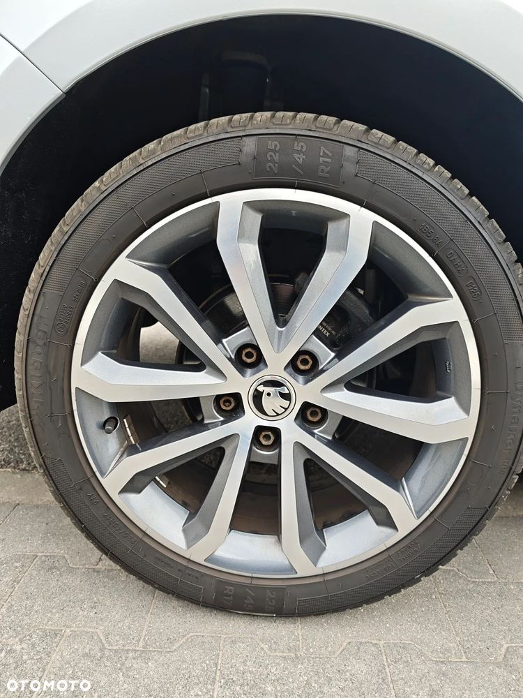 Skoda Octavia 2.0 TDI Drive - 7