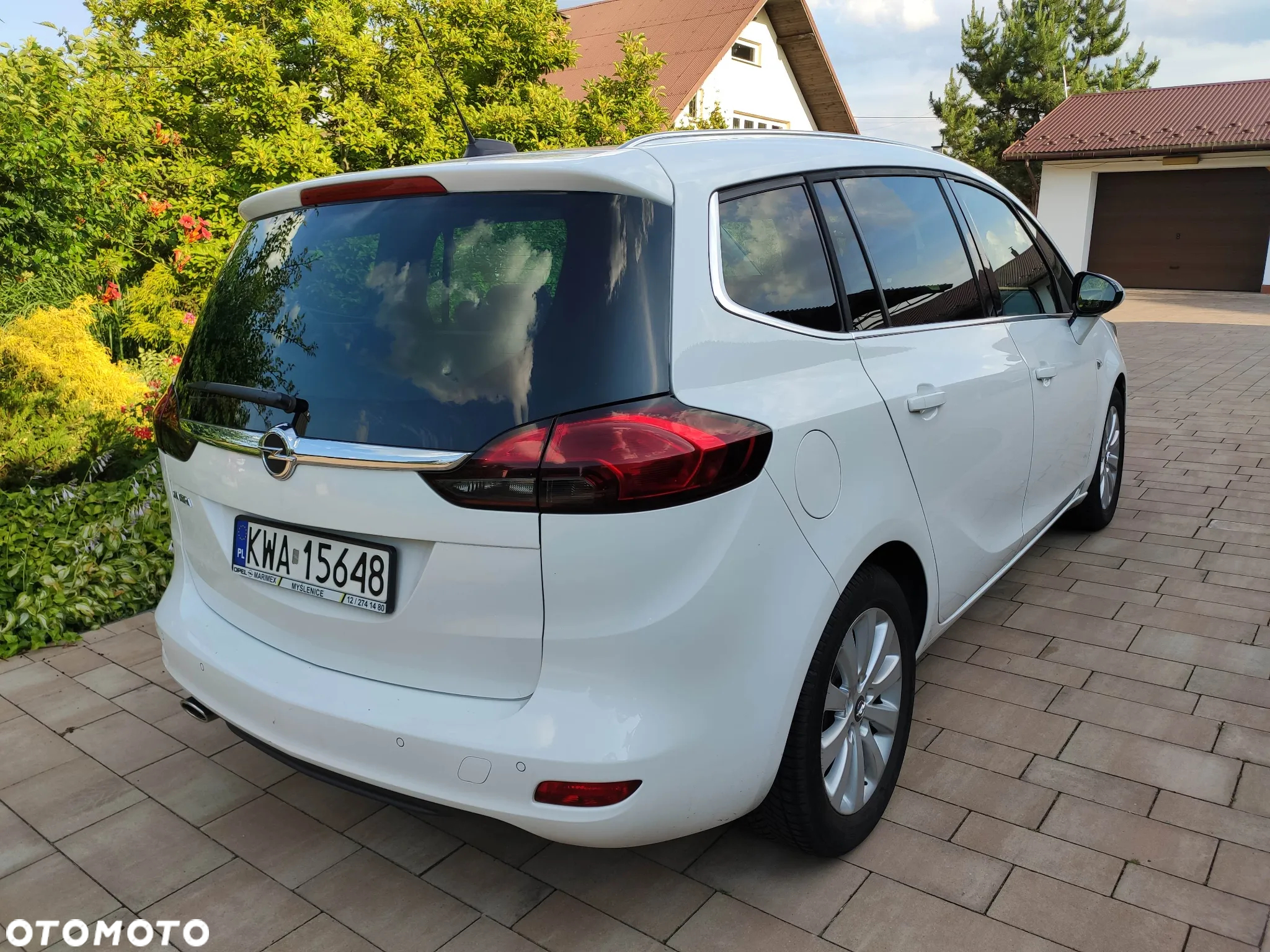 Opel Zafira 1.6 T Elite - 2
