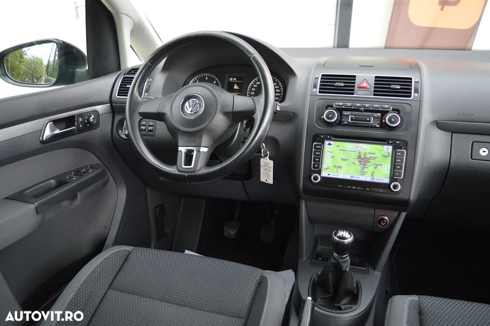 Volkswagen Touran 2.0 TDI BlueMotion Technology Comfortline - 34