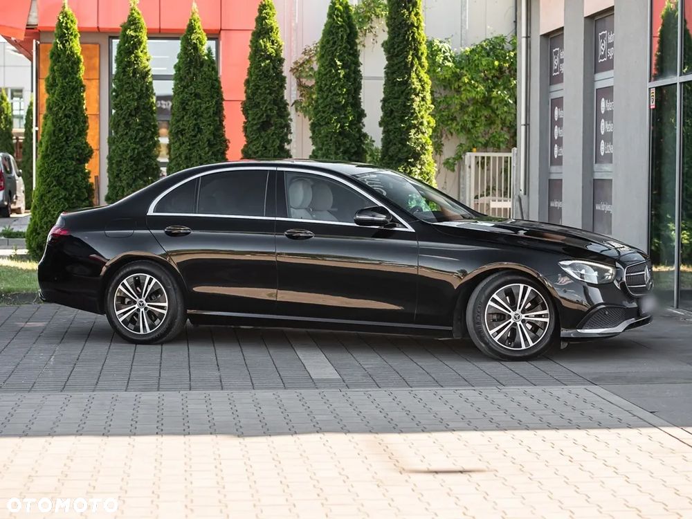 Mercedes-Benz Klasa E 220 d Business Edition 9G-TRONIC - 6