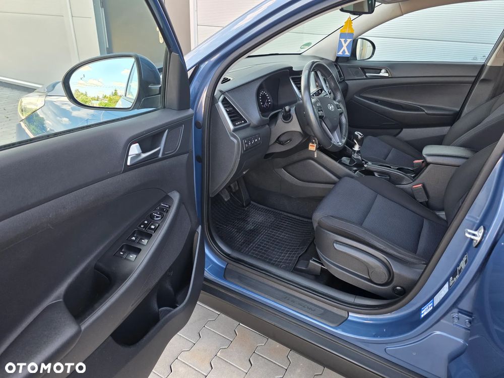 Hyundai Tucson blue 1.6 GDi 2WD Navi - 14