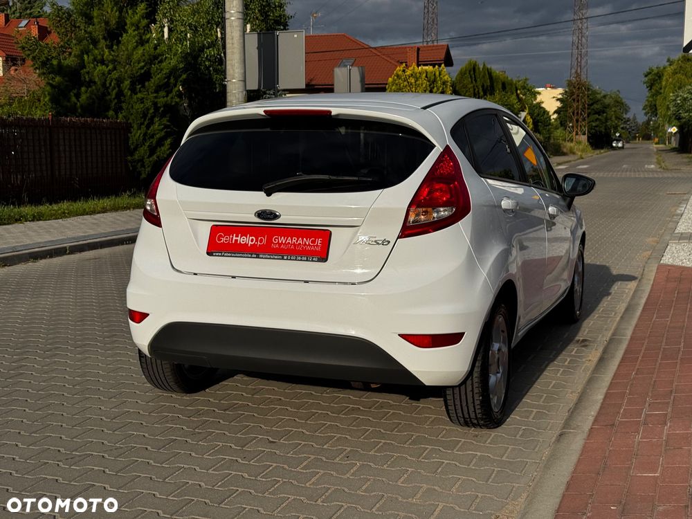 Ford Fiesta - 12
