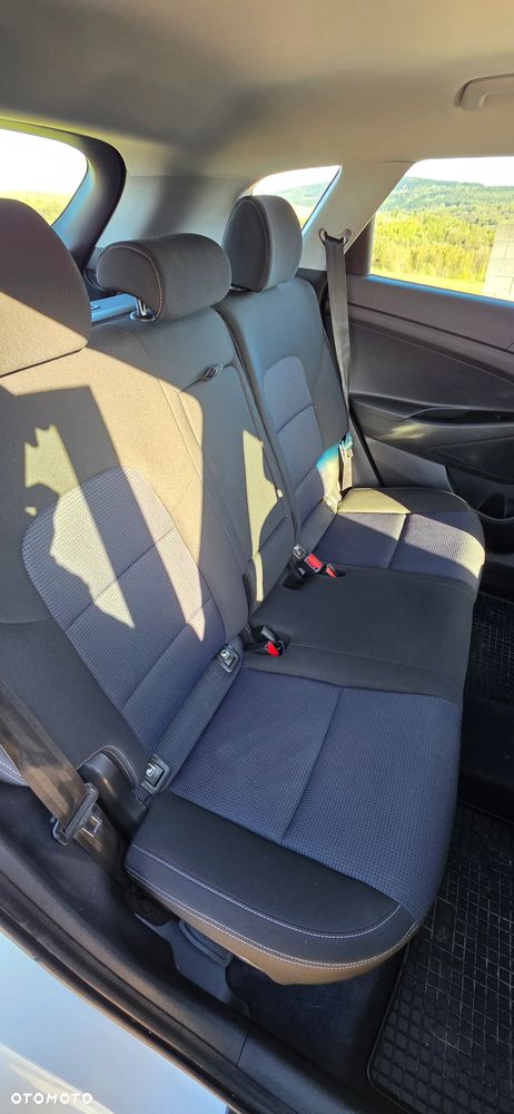 Hyundai Tucson 2.0 CRDi 4WD Automatik Advantage - 26