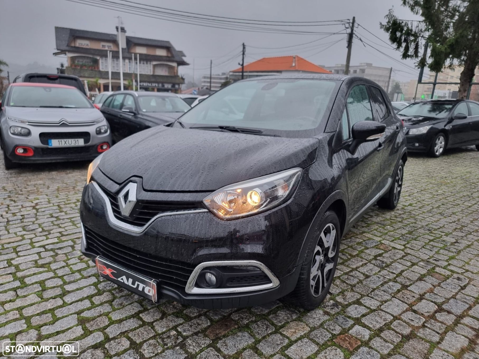 Renault Captur 1.5 dCi Exclusive EDC - 1