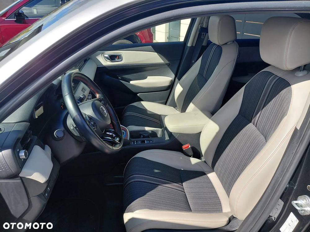Honda HR-V 1.5 i-MMD Advance Style Plus CVT - 10