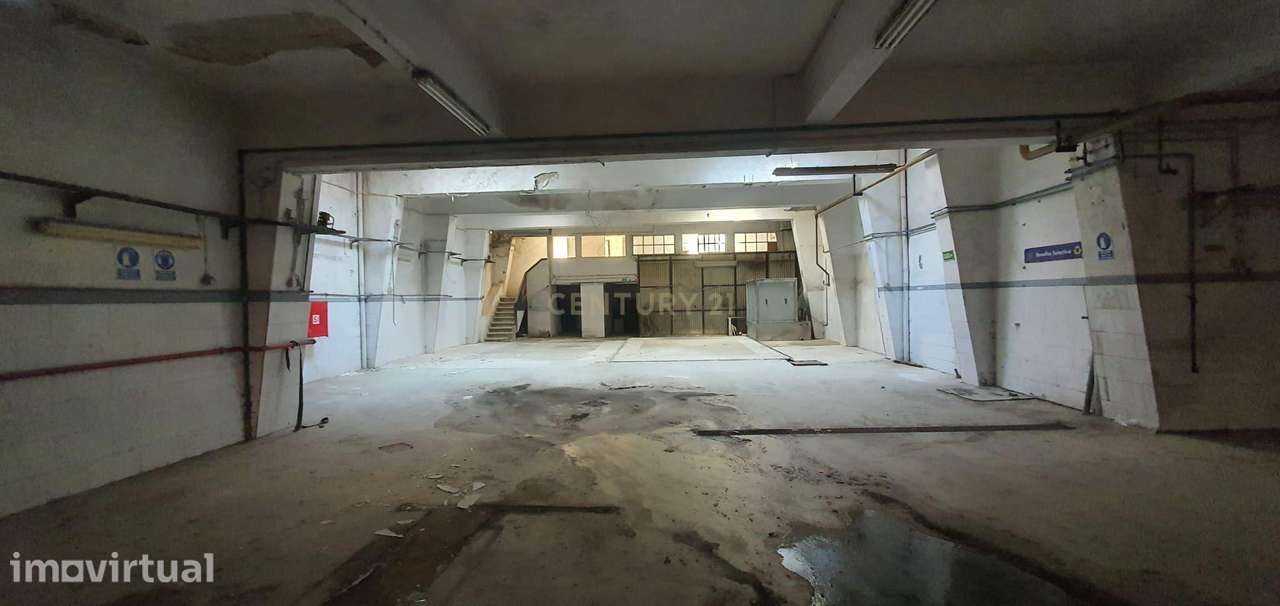 Garagem em Moscavide, Loures - 482m² - Grande imagem: 2/13
