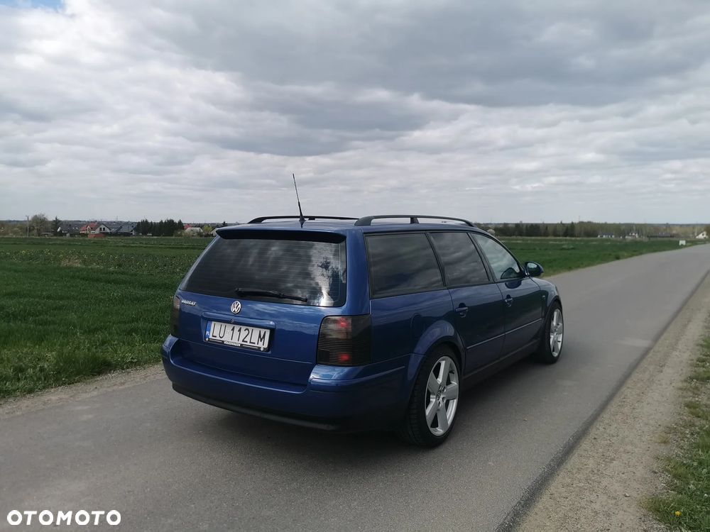 Volkswagen Passat 1.9 TDI Comfortline - 9