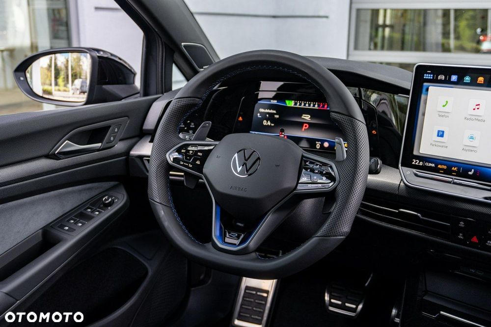 Volkswagen Golf - 21