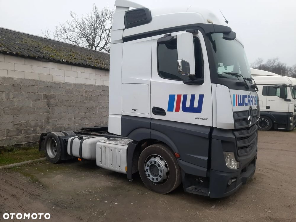 Mercedes-Benz ACTROS - 1