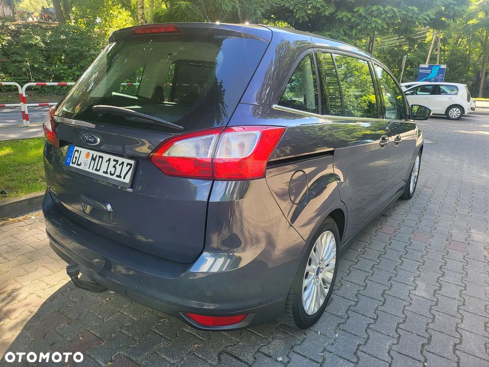 Ford Grand C-MAX 2.0 TDCi Titanium - 32