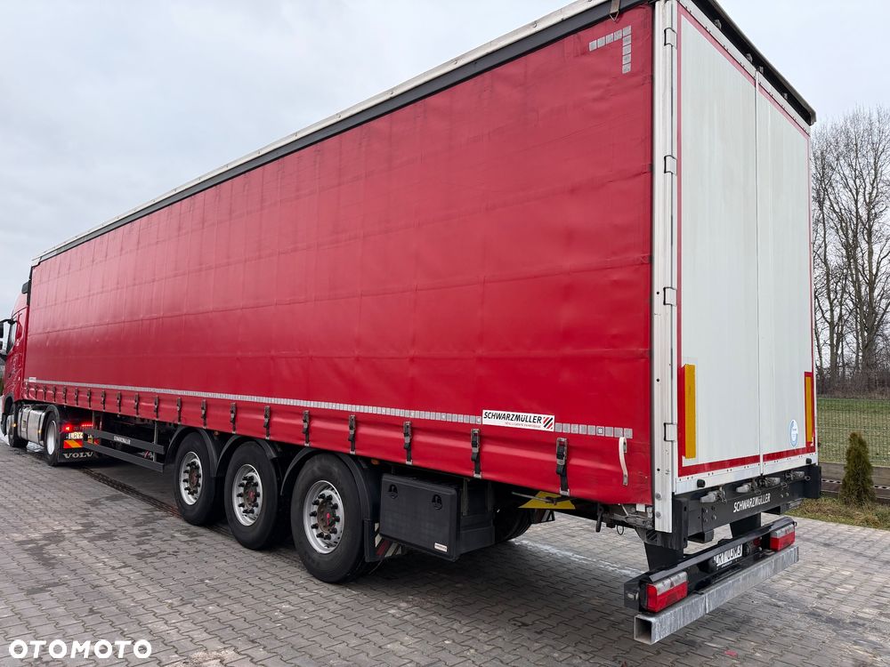 Schwarzmuller S1 - 4