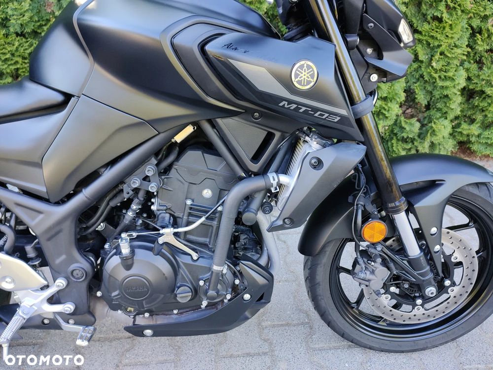 Yamaha MT - 5