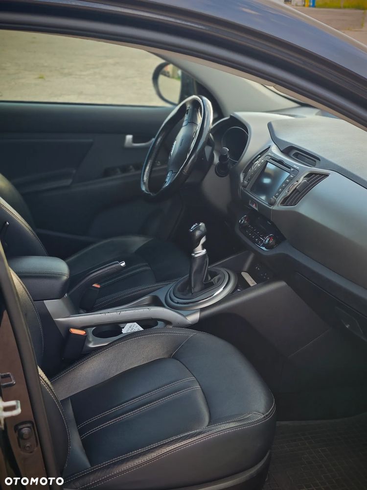 Kia Sportage 2.0 CRDI L AWD - 5