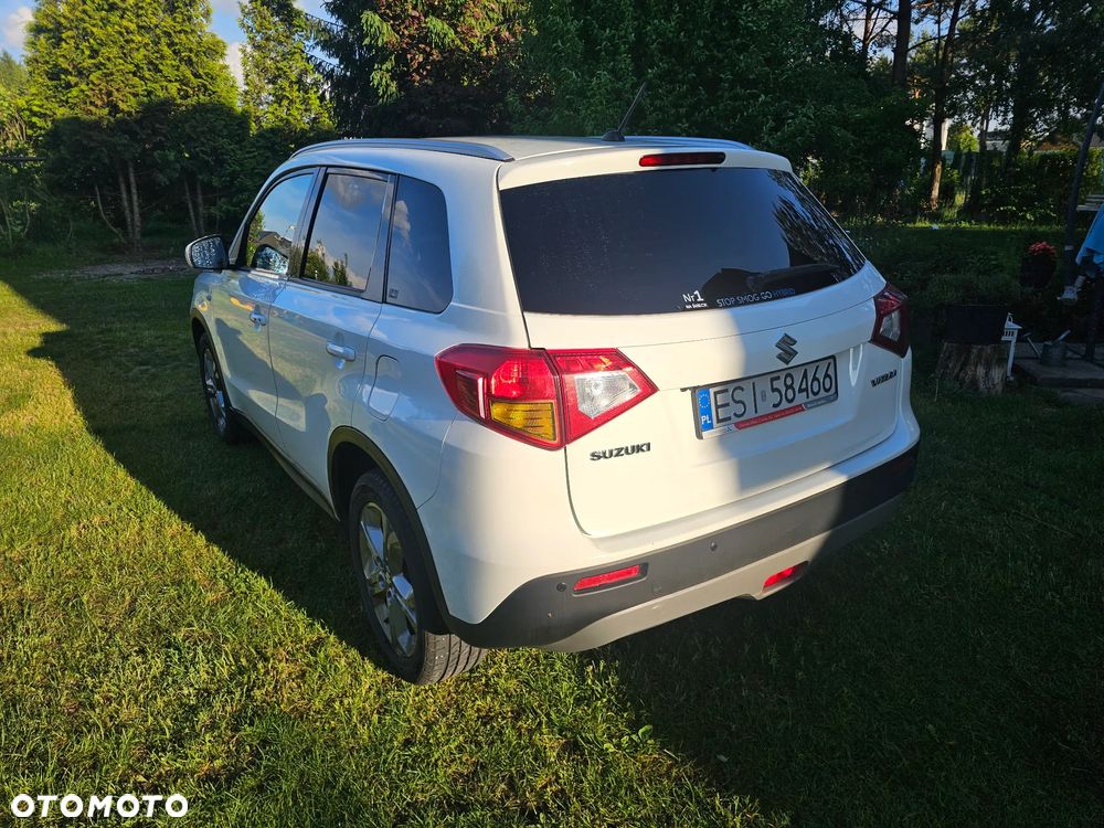 Suzuki Vitara 1.6 Comfort 2WD - 2