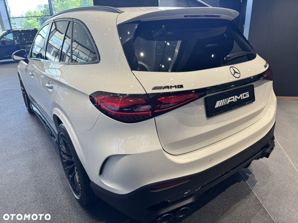 Mercedes-Benz GLC - 10