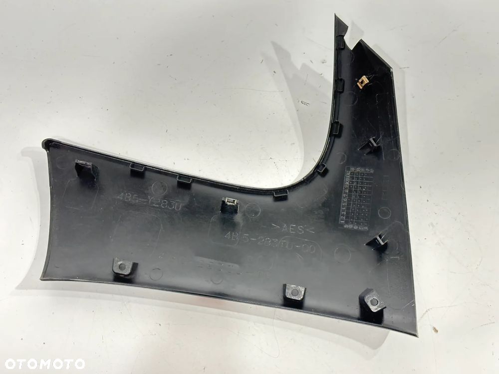 Wypełnienie lewe bumerang Yamaha T MAX T-MAX 500 06-13r. - 5