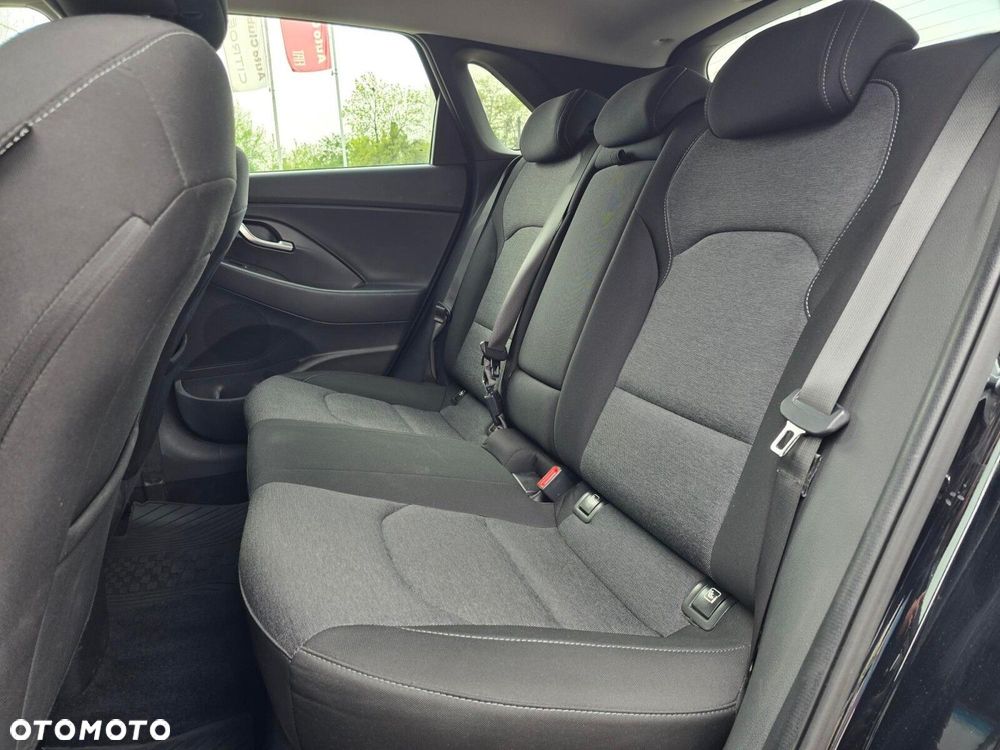 Hyundai i30 1.5 T-GDI 48V Smart DCT - 18
