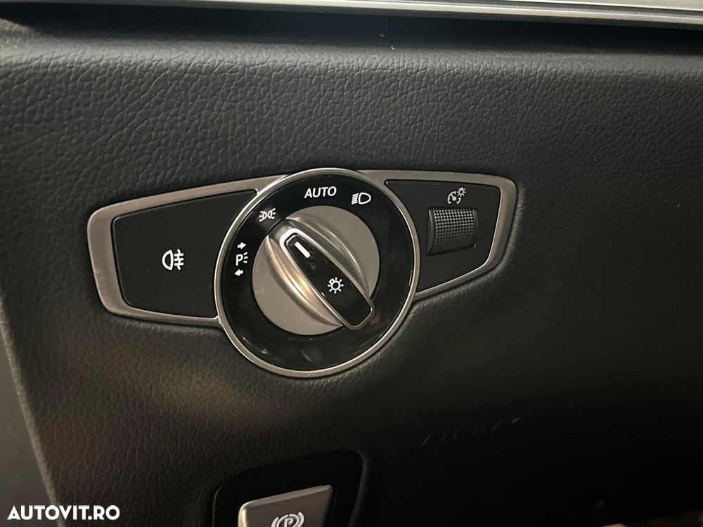 Mercedes-Benz E - 15