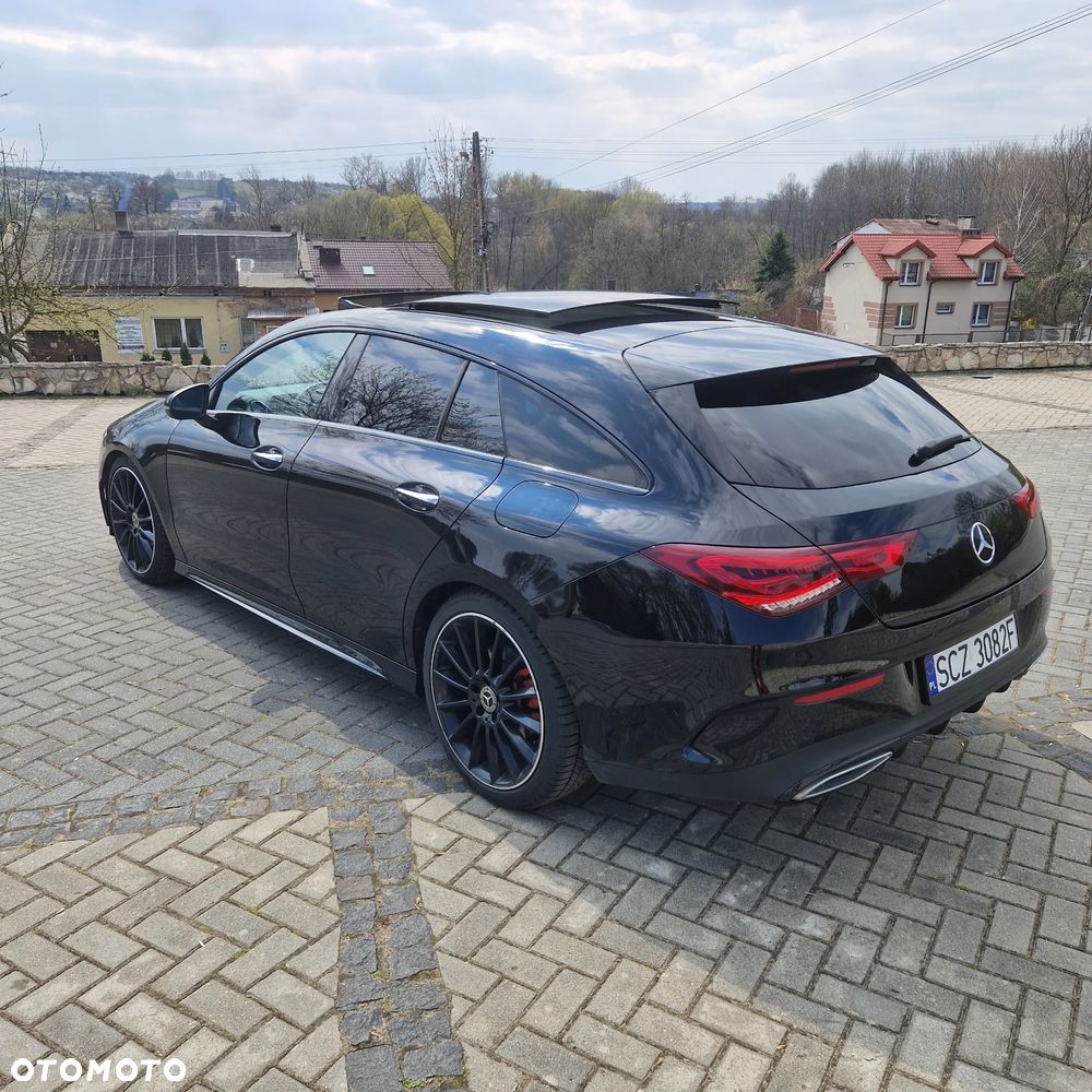 Mercedes-Benz CLA 200 7G-DCT AMG Line - 3