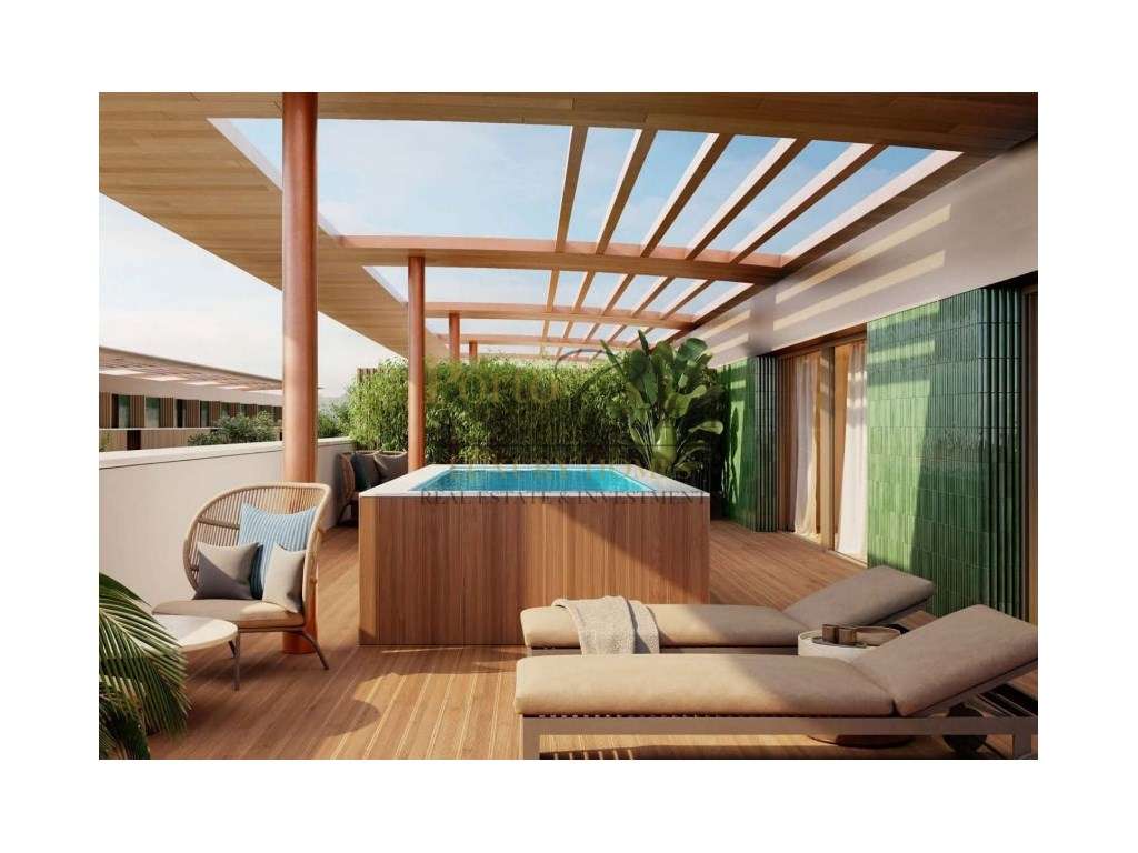 O SEU APARTAMENTO DE SONHO ESTA AQUI!
T3 DUPLEX, COM PISCINA, JUNT... - Grande imagem: 2/36