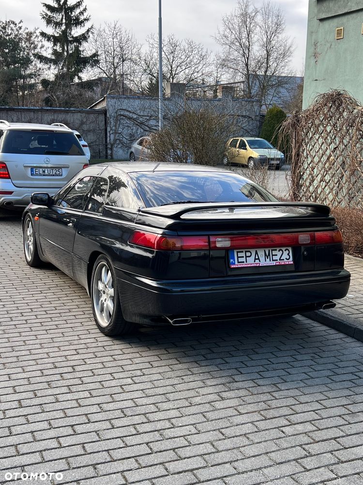 Subaru SVX - 22