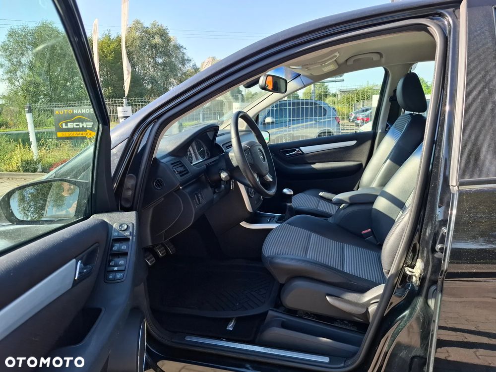 Mercedes-Benz Klasa B - 20